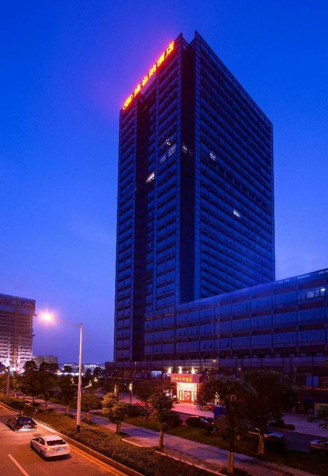Vienna Hotel Guangzhou Nanpu Station Luaran gambar